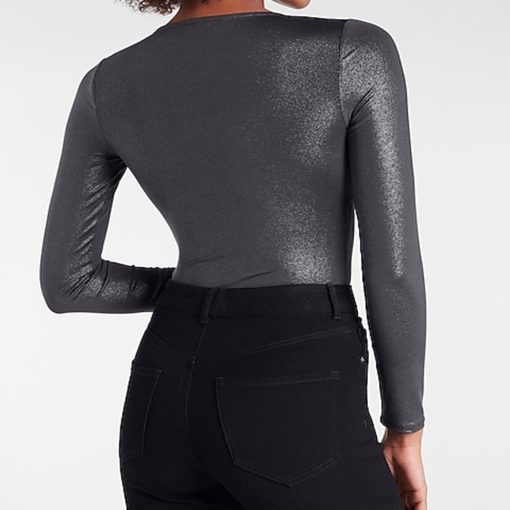 Express Body Contour Metallic Gray Twist Front Body Suit - Picture 9 of 11